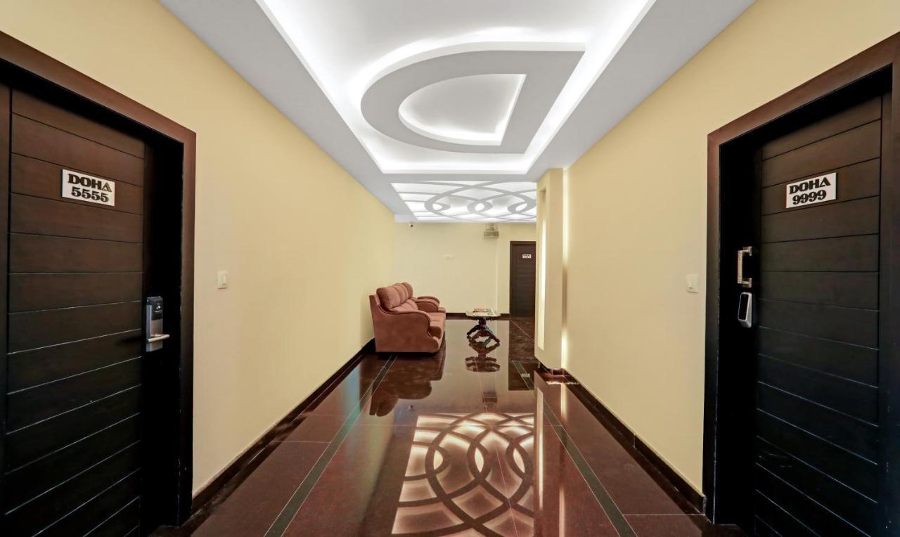 Treebo Doha King Hotel มาดิเครี ภายนอก รูปภาพ